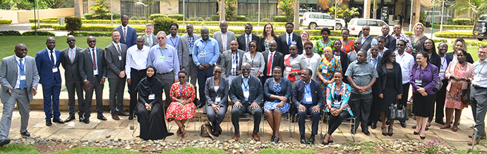 Participants et participantes au Forum régional du projet Soutien à l’exploitation inclusive des ressources, à Arusha, Tanzanie.